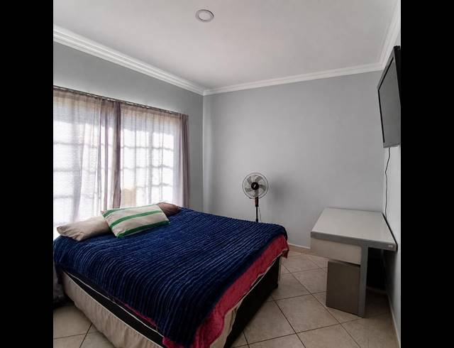3 BEDROOM HOUSE FOR SALE IN VAN DER WESTHUIZEN